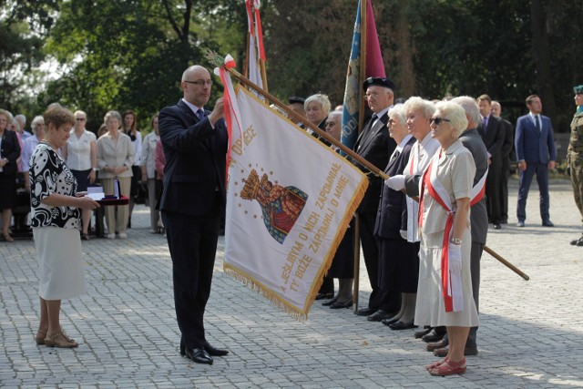 Uroczystości pod pomnikiem Golgota Wschodu w 77. rocznicę napaści Sowietów na Polskę.