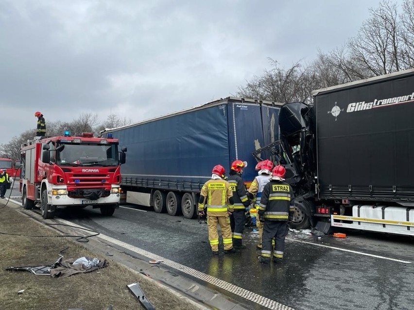 Wypadek na autostradzie A4 w Mysłowicach....