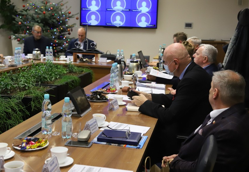 Bydgosko-toruńskim sporem o śmieci Wojewódzka Rada Dialogu...