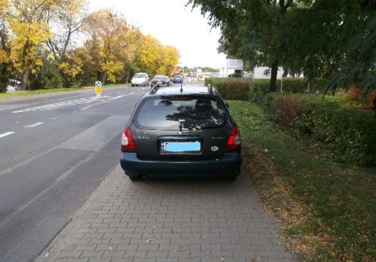 Mistrzowie parkowania dostaną mandaty. Teraz wystarczy zdjęcie