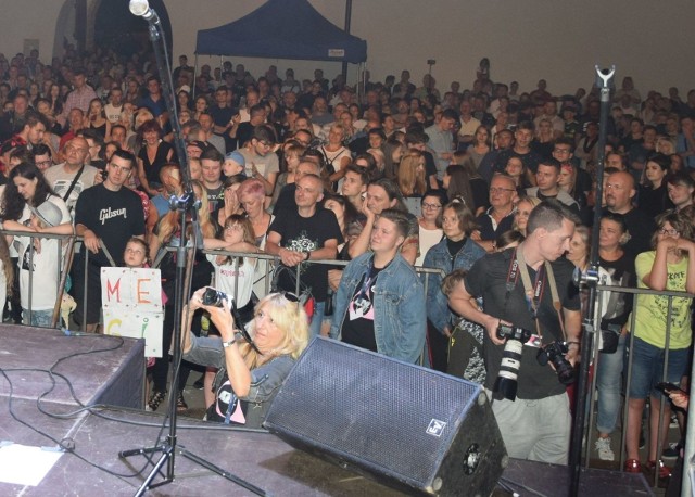 Podczas imprez na Zamku, na których pojawiał się Azyl P., pojawiały się tłumy jego fanów.