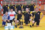 Konecka drużyna piłki nożnej z burmistrzem i policjantami pierwsza w słowackiej Šali
