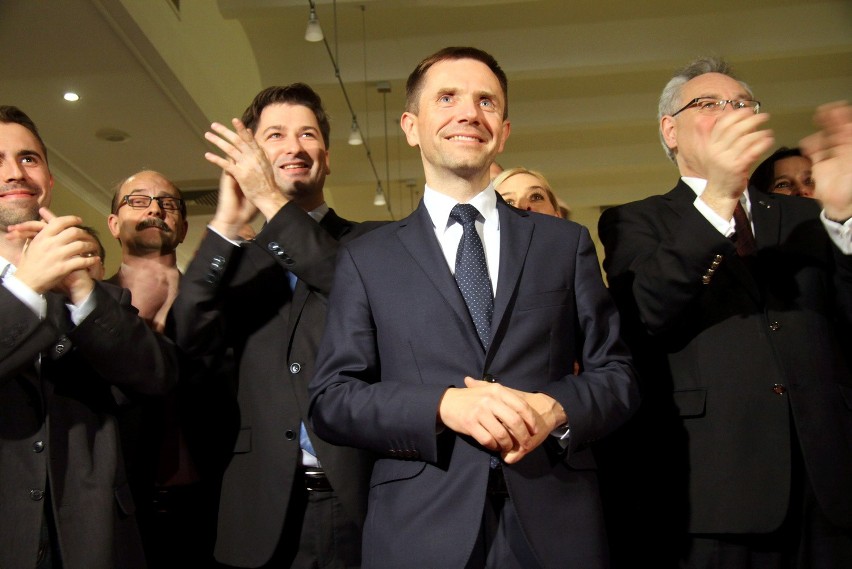 Wieczory wyborcze w Lublinie: Zobacz reakcje po ogłoszeniu wyników (ZDJĘCIA)