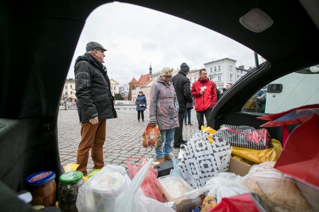 To już VII edycja akcji. Na zdjęciu "Ciepło serca w słoiku 2017"