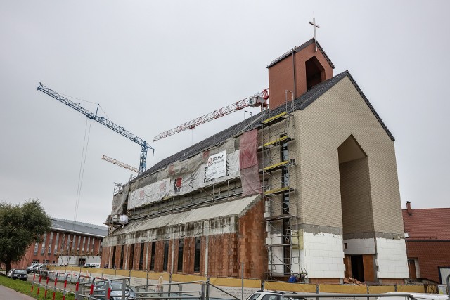 Widać coraz większe postępy przy budowie nowego kościoła na Ruczaju