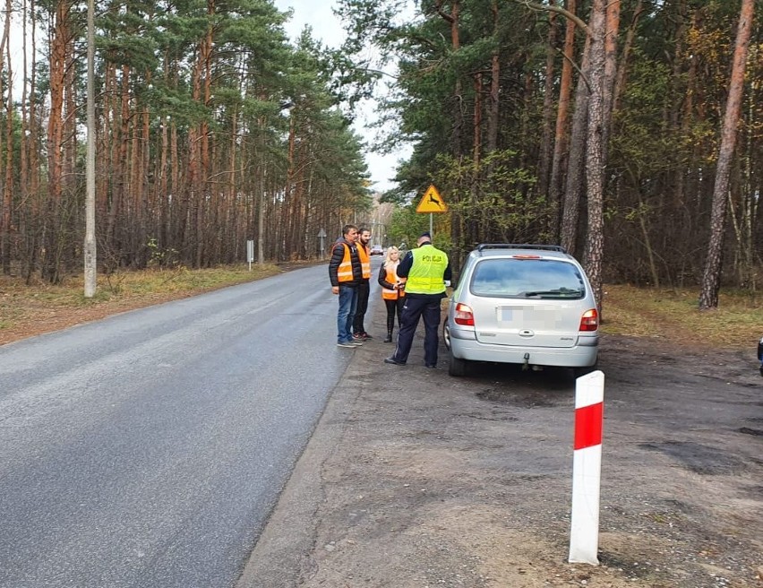 Uwaga, kierowcy z Bydgoszczy i okolic! Policjanci kontrolują przejazdy kolejowe [zdjęcia]