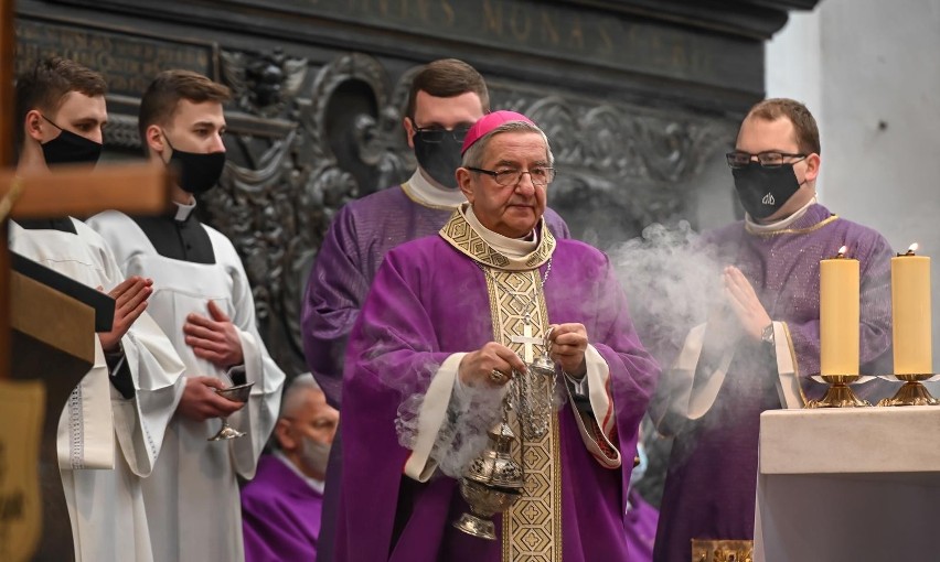 Przez niemal dekadę abp Sławoj Leszek Głodź hodował daniele...