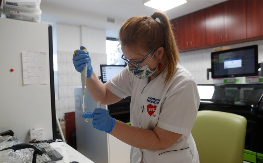 90 nowych przypadków zakażenia koronawirusem w Podlaskiem