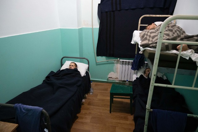 Rosyjscy jeńcy w więziennym szpitalu