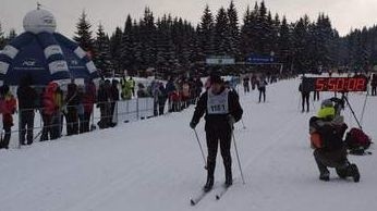 To już nie jest bieg, to marsz, ale ważne, że jestem na mecie. Nie sugerujcie się czasem. To wynik biegnących na 50 km, oni startowali ponad 2 i pół godziny przede mną.