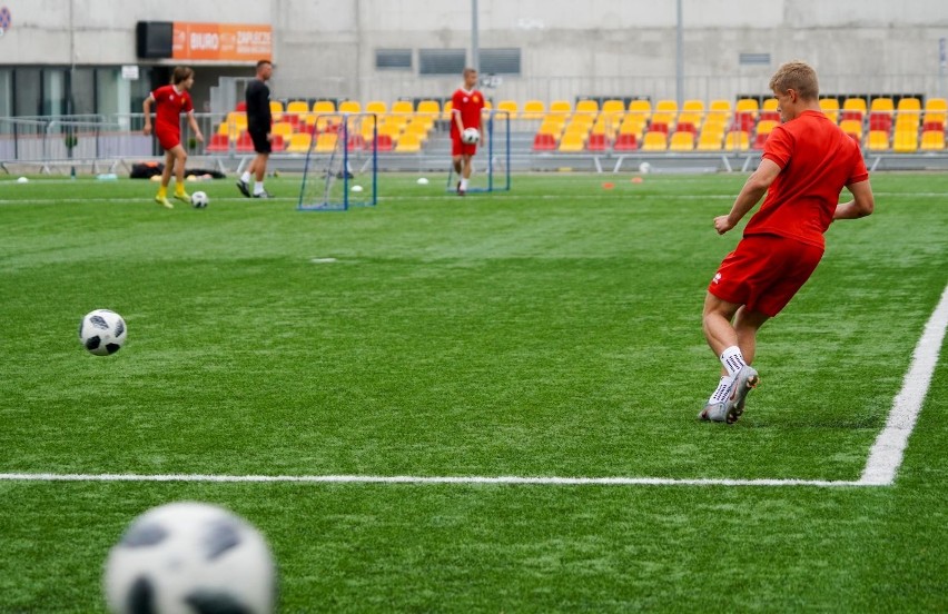 Trening Jagiellonii z rocznika 2005 prowadzonej przez...