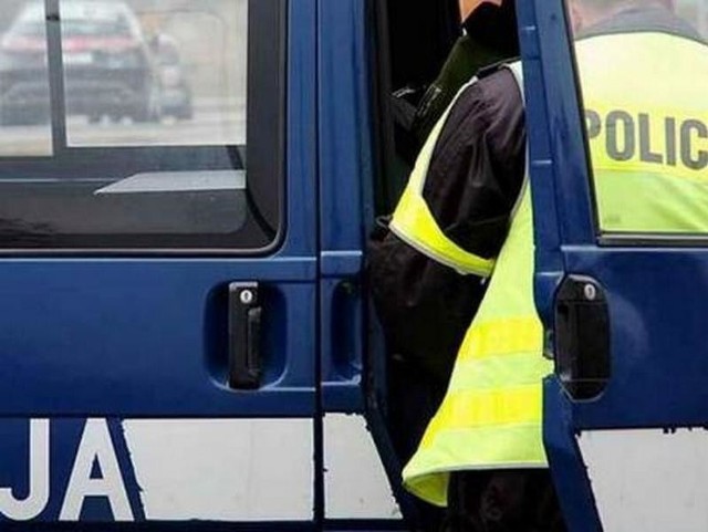 Policjanci zatrzymali 33-latka, który strzelał do szyb w Świnoujściu.