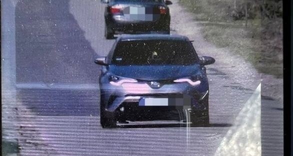 W gminie Krasocin policjanci zmierzyli prędkość toyoty. Samochód jechał 137 kilometrów na godzinę