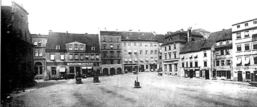 Nowy Rynek - w tym miejscu stał średniowieczny kościół...