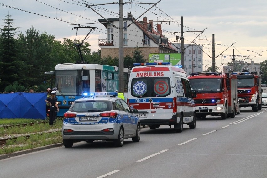 Śmiertelny wypadek we Wrocławiu. Tramwaj potrącił człowieka