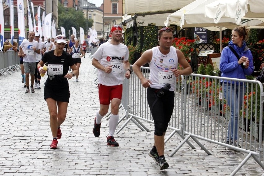 Maraton Wrocław - ZDJĘCIA - zawodnicy z numerami 1401 - 1600