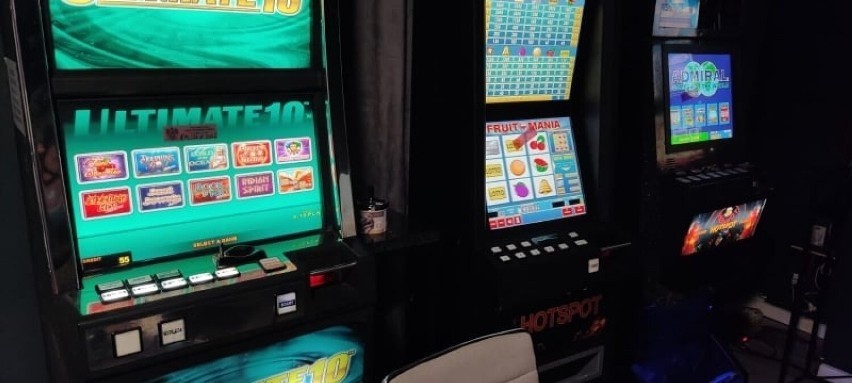 Policjanci z Kościerzyny zabezpieczyli automaty do gier za 70 tys. zł