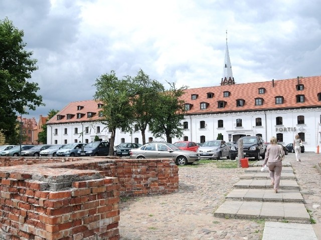 stanie na placu podominikańskim