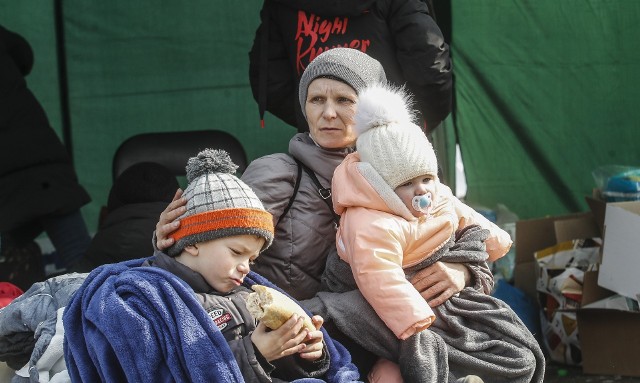 Do Polski przybyło już ponad milion uchodźców z Ukrainy. Tysiące osób zatrzymały się w mieszkaniach i domach podkarpackich rodzin