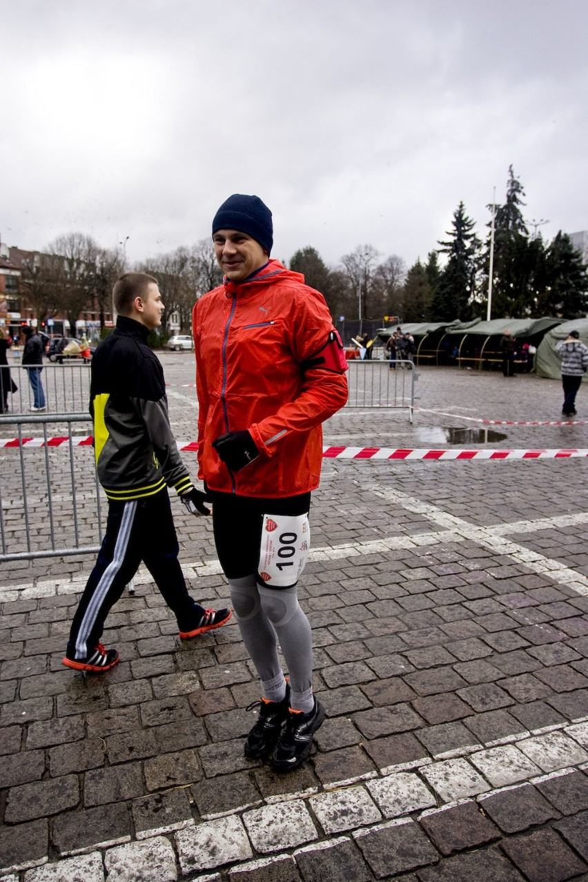 WOŚP Słupsk 2014. Biegacze wsparli orkiestrę...