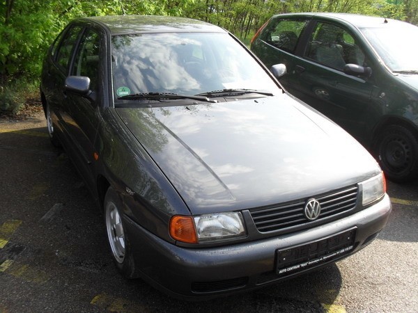 VW Polo, 1997 r., wspomaganie kierownicy, klimatyzacja, ABS, 6 tys. 500 zł + koszt rejestracji