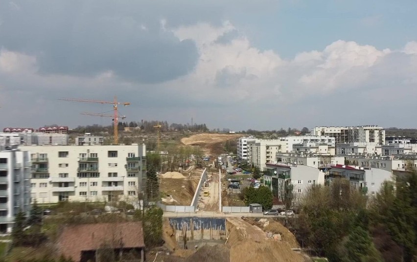 Kraków. Postępują prace związane z budową linii tramwajowej do Górki Narodowej [ZDJĘCIA]