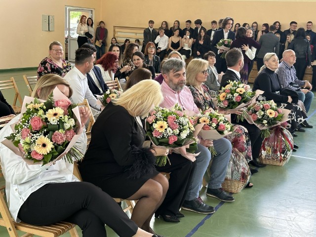 Zakończenie roku szkolnego maturzystów III Liceum Ogólnokształcącego imienia Dionizego Czachowskiego w Radomiu
