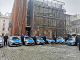 Kraków. Policja dostała 21 hybryd. Zobacz zdjęcia nowych samochodów, którymi będą jeździć mundurowi