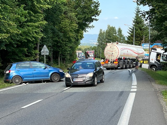 Na S8 i DK8 na Dolnym Śląsku doszło do wypadków niemal w tym samym momencie. Zdjęcie ilustracyjne.