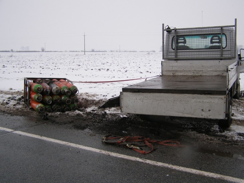 Wypadek na drodze krajowej nr 22 w okolicy Kończewic [ZDJĘCIA]. Trzy osoby ranne