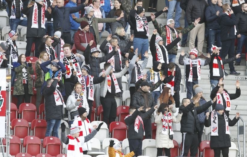 Od jutra można kupować karnety i bilety na mecze piłkarzy ŁKS.Wiemy, ile kosztują