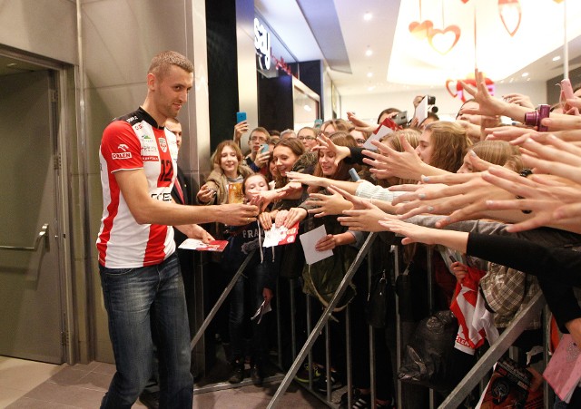 Łukasz Perłowski w ostatnim czasie pojawiał się na boisku tylko sporadycznie