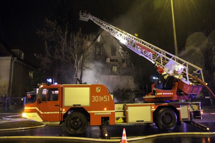 Wrocław: Pożar hotelu Villa Rezydent przy Kochanowskiego (ZDJĘCIA)