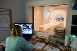 Wrocław: Na tomografię i rezonans magnetycznych trzeba ustawić się w kolejce