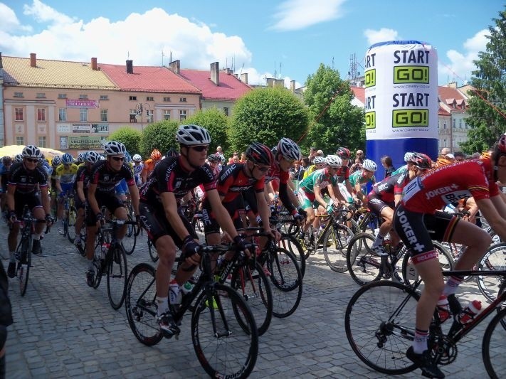 Z Głuchołaz wystartował II etap Wyścigu Pokoju