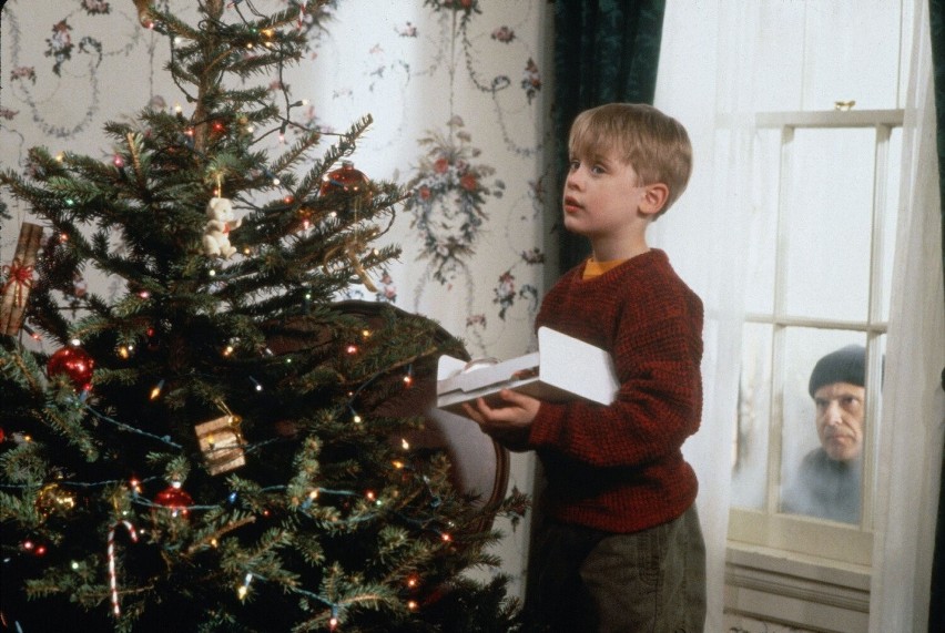 „Kevin sam w domu" stał się jednym z symboli świąt. W tym roku także nie zabraknie go w telewizji. Kiedy oglądać ulubiony świąteczny film Polaków? 