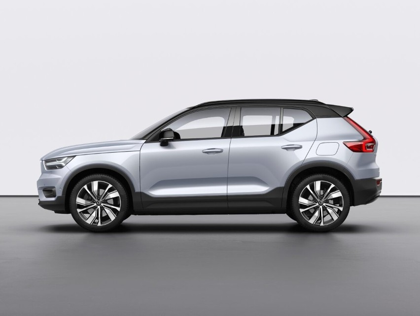 Volvo XC40 Recharge...