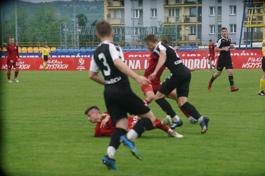 Wisła przegrała z Cracovią 1:2 w meczu CLJ