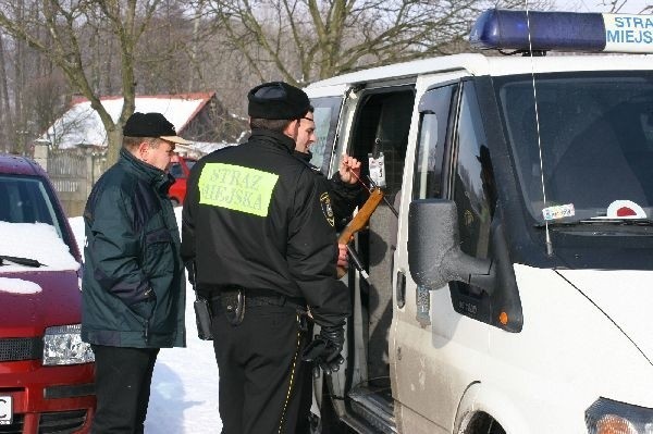 Oblawa na psa z podejrzeniem wścieklizny...