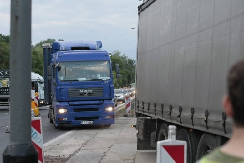 Poważne utrudnienia czekają nas przez weekend na...