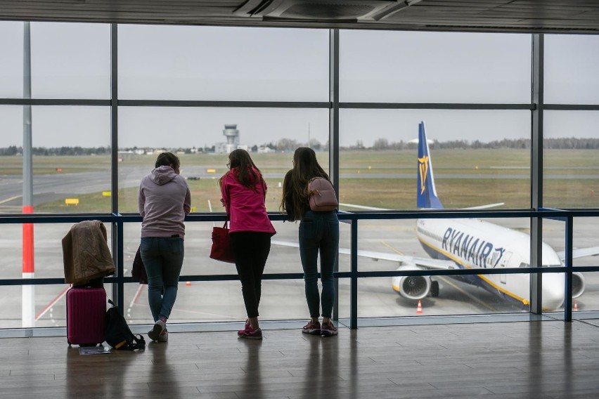 Linie Ryanair ograniczają loty do Włoch w marcu i kwietniu...