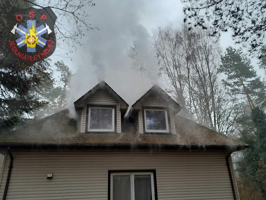 Straty z powodu pożaru domu we Wrzosowie wyniosły 100...