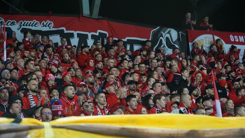 Widzew - Legia. Łódzcy kibice wspaniale wspierali swój zespół Zobaczcie ZDJĘCIA