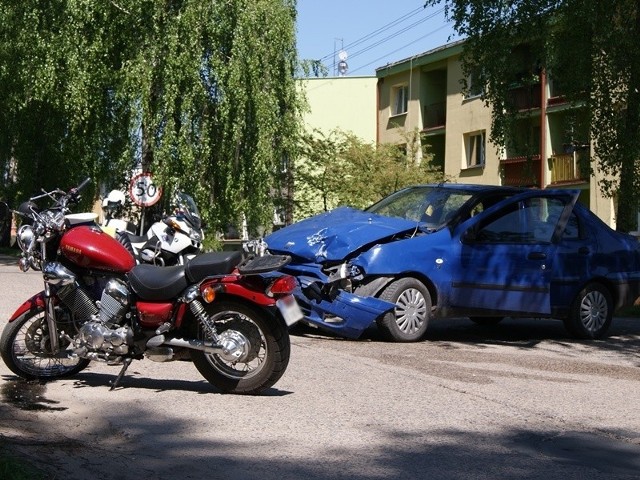 Kierowca motocykla został przewieziony do szpitala