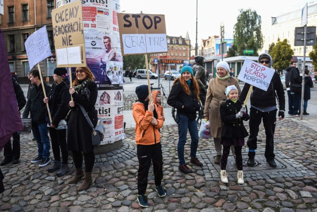 Protest przeciwników CETA w Poznaniu