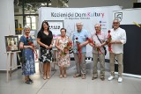 Wystawę prac plastycznych seniorów z Pionek otwarto w Kozienickim Domu Kultury. Zobacz zdjęcia