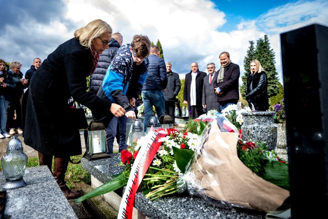 W poniedziałek 25 marca, na cmentarzu komunalnym przy ulicy Rudzkiej w Rybniku, miały miejsce obchody Narodowego Dnia Pamięci Polaków ratujących Żydów pod okupacją niemiecką