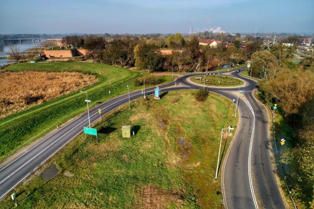 Obwodnica Kostrzyna nad Odrą będzie się zaczynała w rejonie kostrzyńskiej twierdzy, przy skrzyżowaniu koło hotelu Bastion.