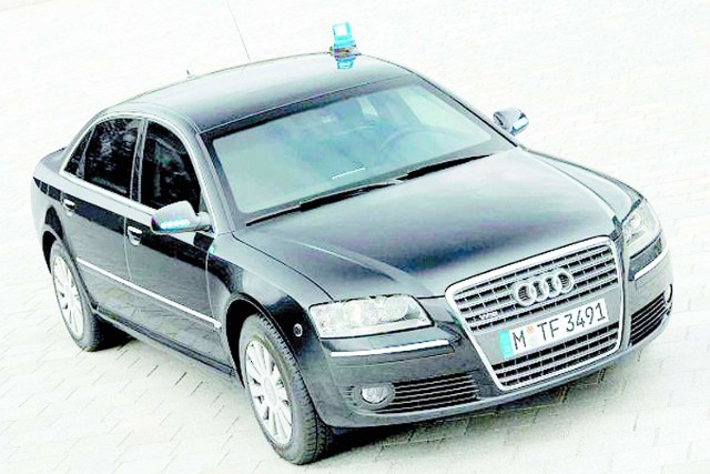 Audi A8 security, pełna ochrona za 2,5 mln zł.