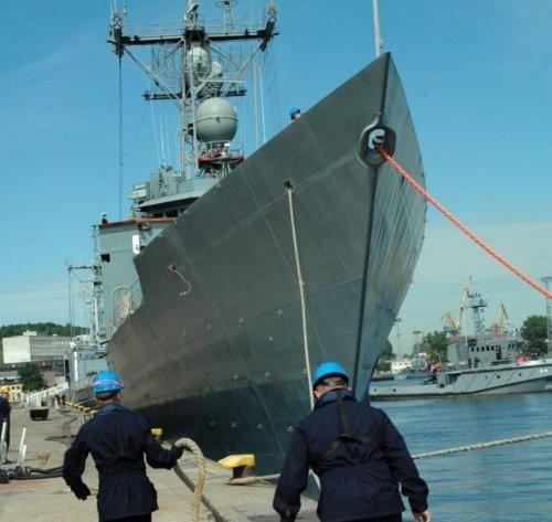 Niebawem port wojenny w Świnoujściu przyjmie każdy okręt będący na wyposażeniu sił zbrojnych NATO.